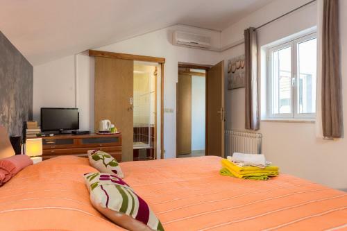 Hostal Guesthouse Ivona