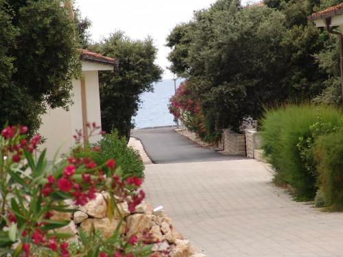 Green Paradise Apartment Novalja