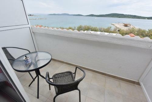 Bed & Breakfast Pansion Karoca