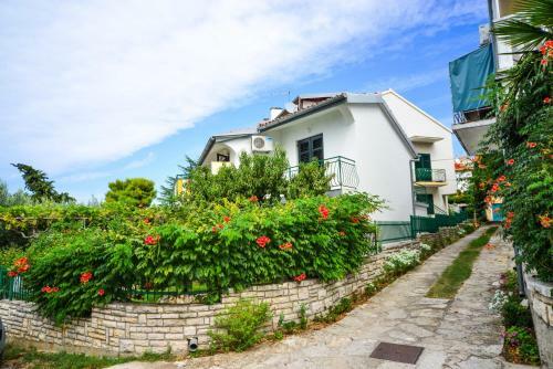 Apartments Ivana