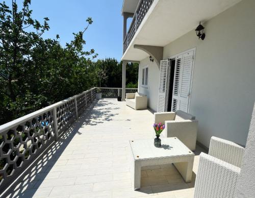 Apartment Srsic