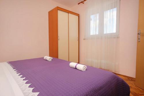 Apartment Pag 9388c