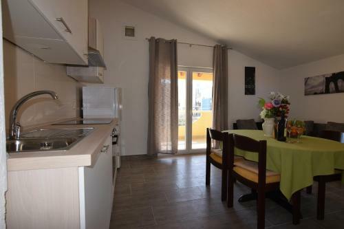 Apartments Batarilo