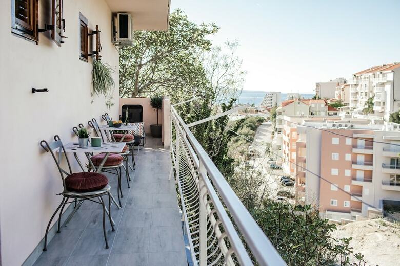 Apartments Nora