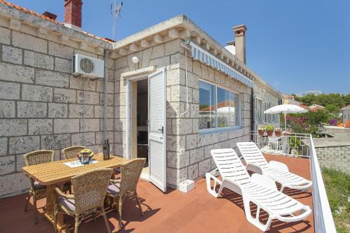 Apartamentos Guest House Lovri?