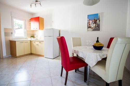 Apartment Milka 1