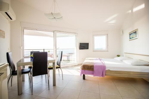 Apartment Milka 1