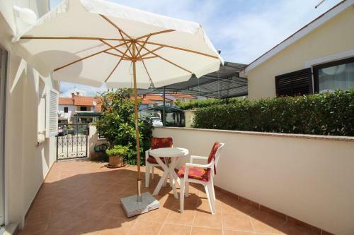 Apartment Porec, Mirna River 2