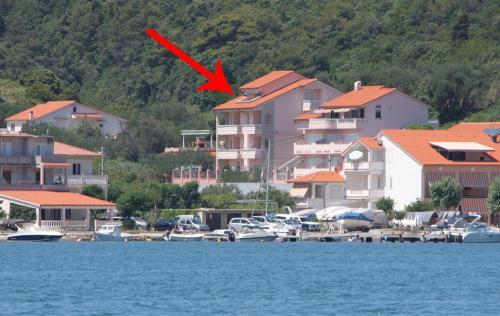 Apartment Supetarska Draga - Donja 5033a