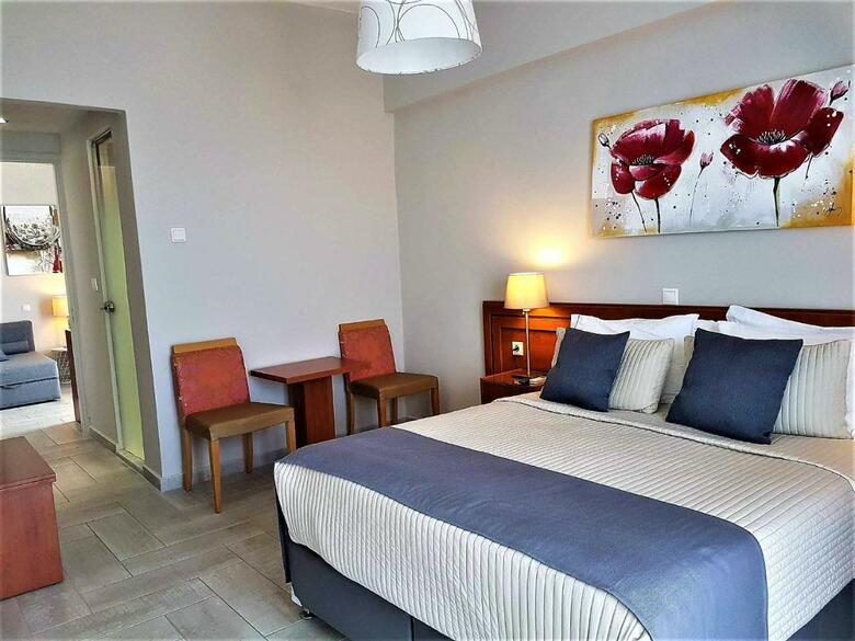 Hotel Chryssi Akti