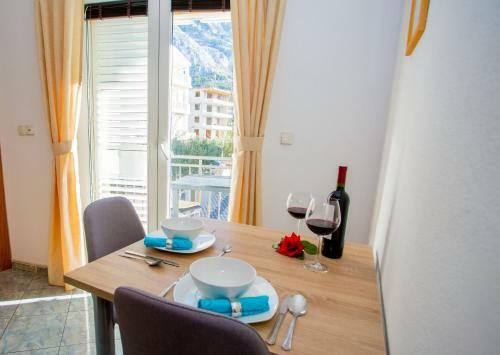 Hostal Apartments Matea
