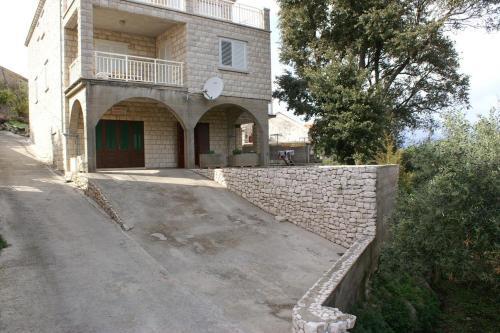 Apartment Lumbarda 4441b