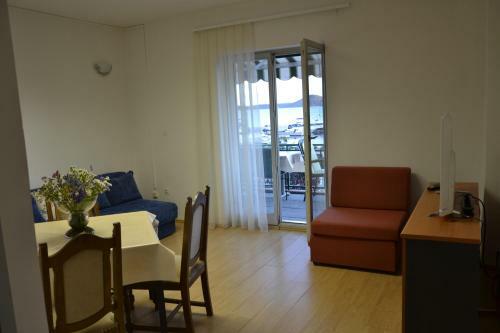 Apartments Artina