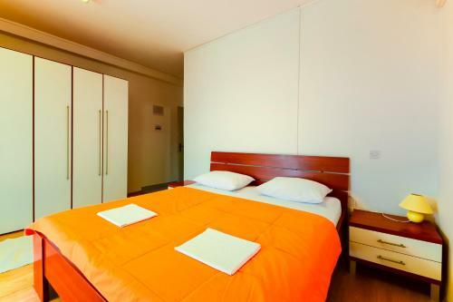 Apartments Artina