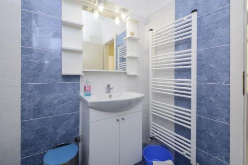 Apartments Blazenka