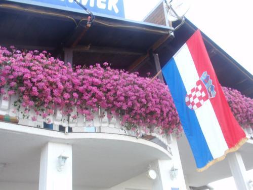 Hostal House Zupan