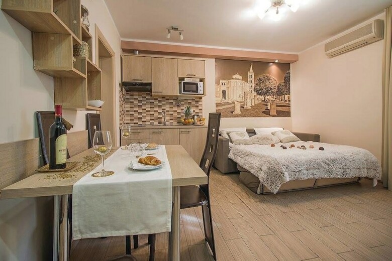 Apartamentos Holiday Center Ivona