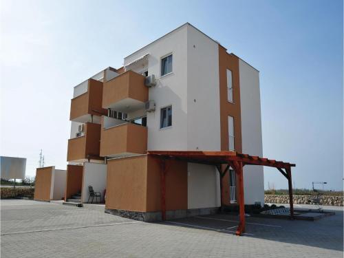Apartment Nin 7