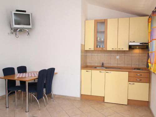 Apartment Inoma.2