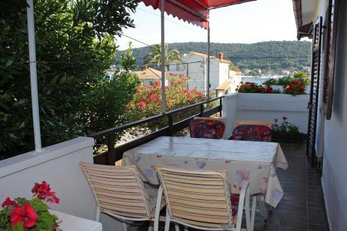 Apartment Supetarska Draga - Donja 5030a