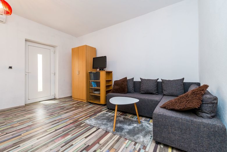Apartments Sany