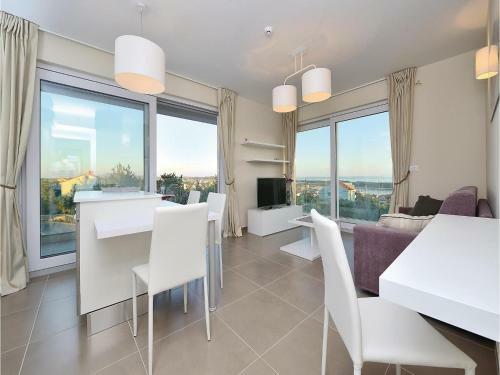 Holiday Home Novalja 02