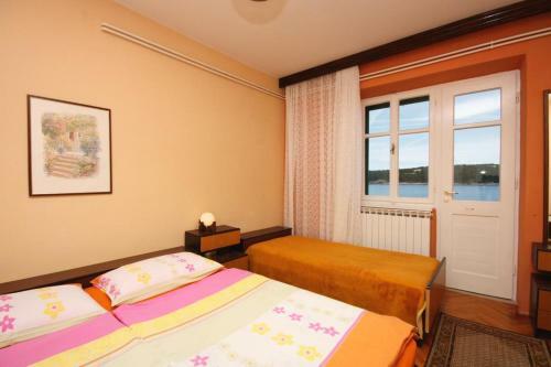 Hostal Triple Room Barbat 4973c