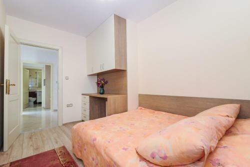 Apartment Orlovi? Old Town