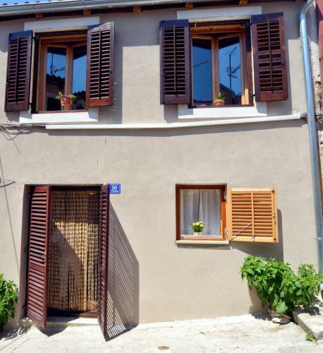 Apartment Premsai