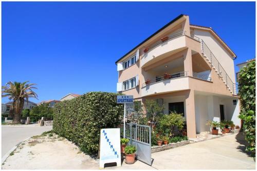 Apartment Rogoznica 1089b