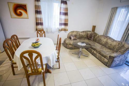 Apartment Rogoznica 2669c