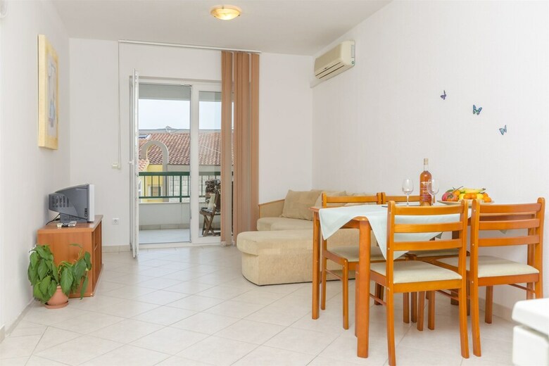 Apartments Ana