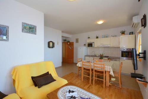 Apartments Punta Milna