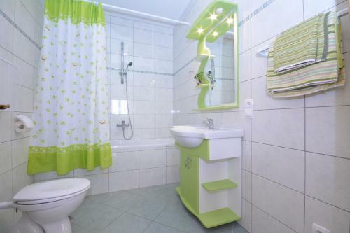 Apartments Punta Milna