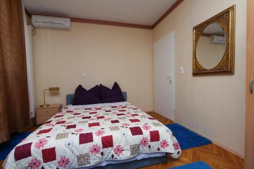 Hostal Rooms And Apartments Sally