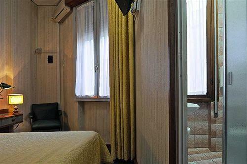 Hotel London