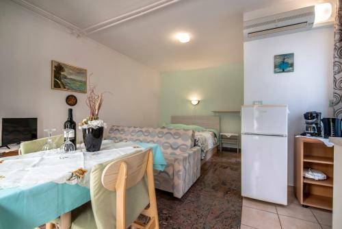 Apartments Vera Savic