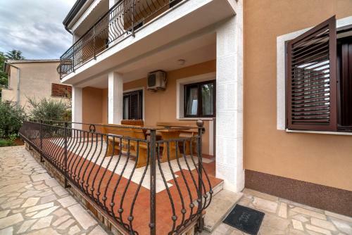 Apartments Vera Savic