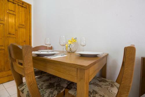 Top City Center Apartments