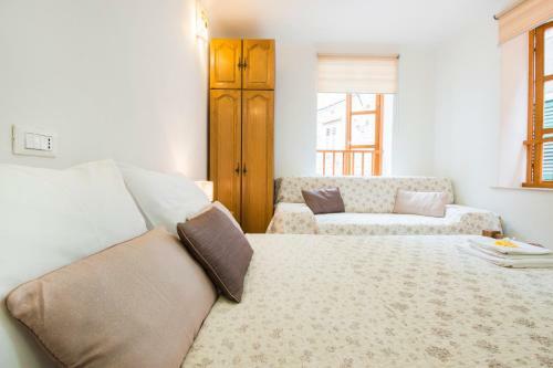 Top City Center Apartments