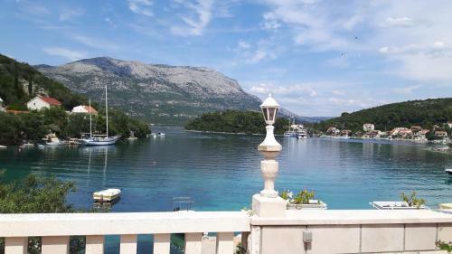 Apartments Villa Baric