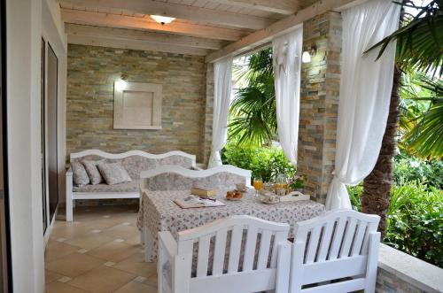 Villa Amalia Apartments
