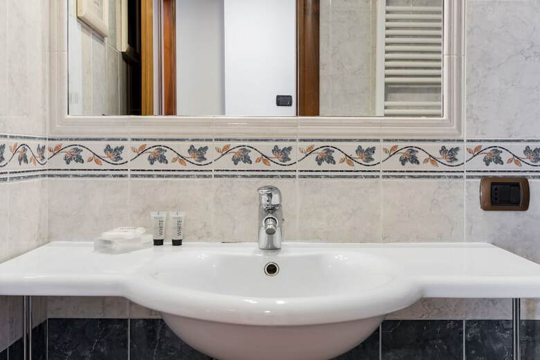 Hotel Crosti Apartments