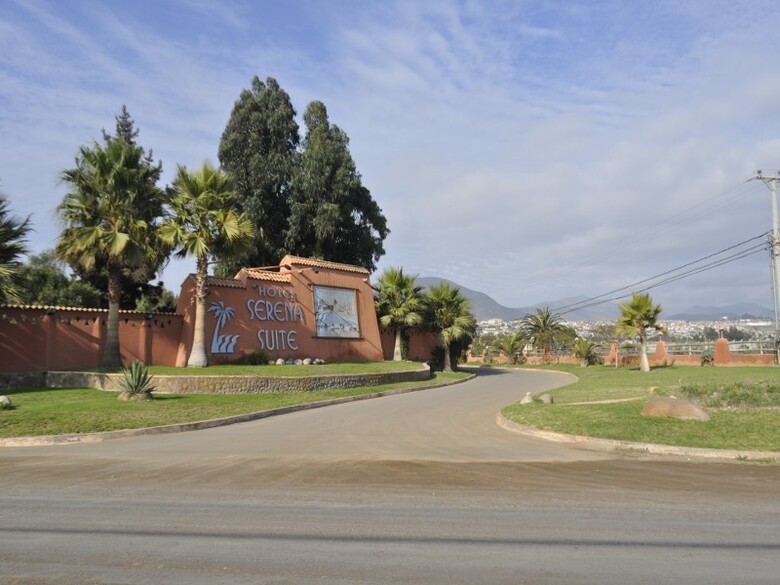Hotel Serena Suite Park