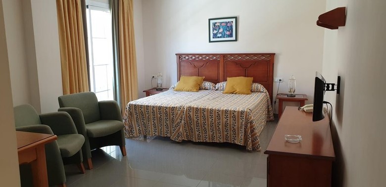 Apartamentos Nerja Bahia