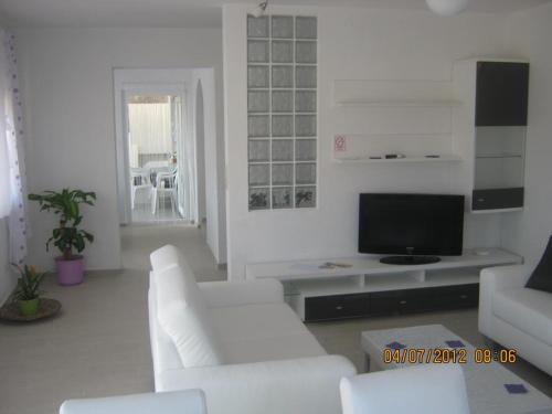 Apartment Tisno 11313b