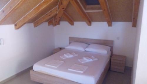 Hostal Guest House Kukuljica 2