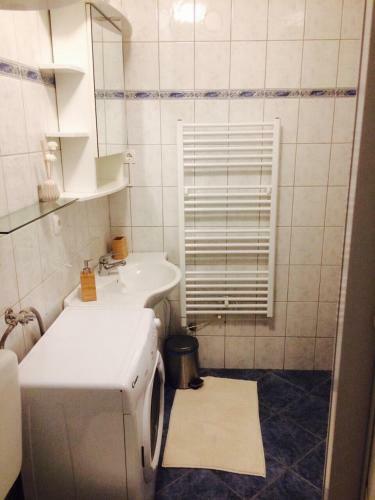Hostal Rondina House
