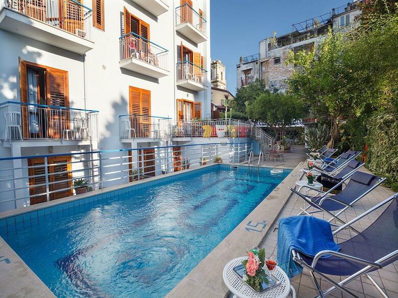 Hotel Club Sorrento
