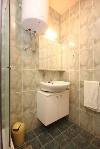Apartment Orebic 10075a